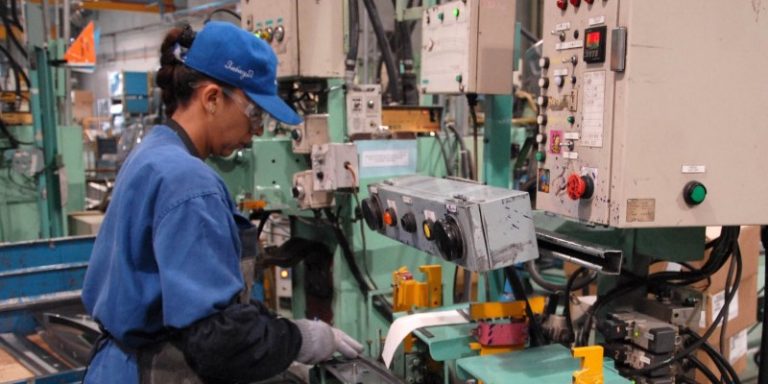 Desempleo en Colombia marca mínimo histórico: Neiva entre las ciudades con menor tasa