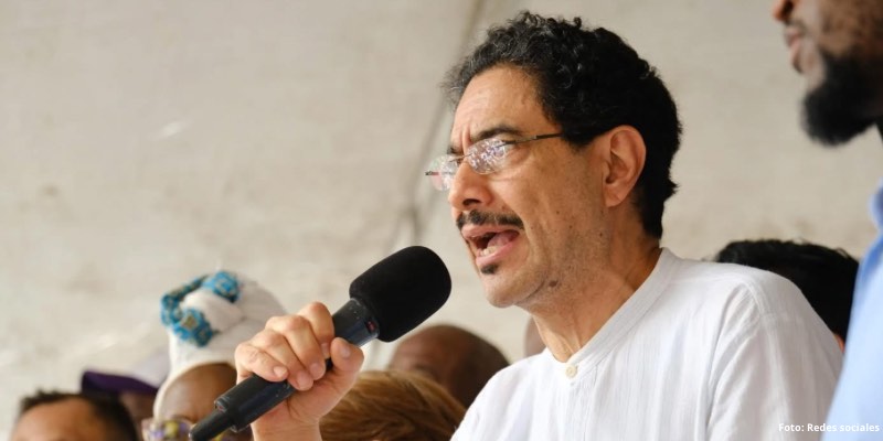 Iván Cepeda solicita detalles a autoridades sobre presunto plan para atentar contra su vida tras alerta de Petro